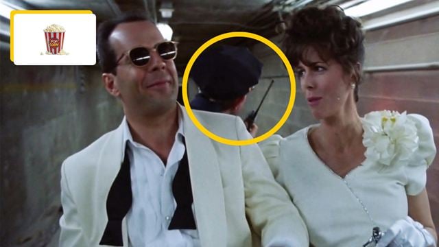 Dans ce film, pendant 50 secondes, le réalisateur Brian De Palma se cache derrière Bruce Willis !