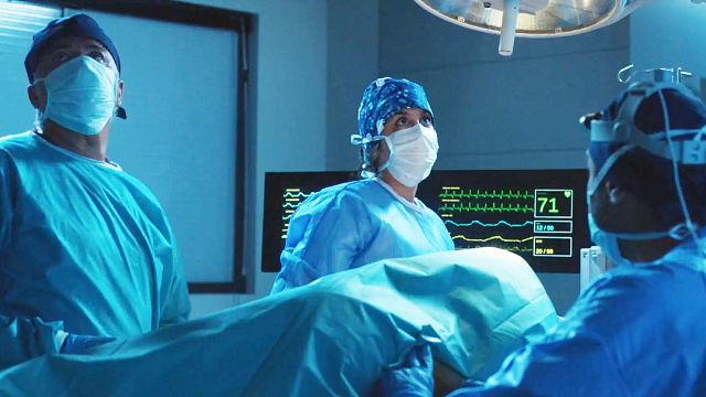 image de la news Demain nous appartient : François, Damien, Bruno et Violette en danger... Les premières images du tremblement de terre