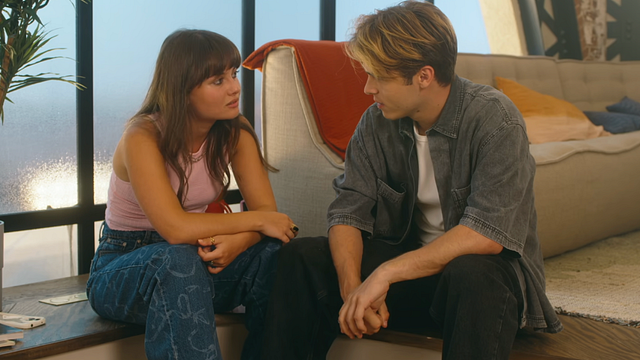 image de la news Tout pour la lumière : Baya et Eden se mettent enfin ensemble... Ce qui vous attend la semaine du 15 au 19 septembre 2025
