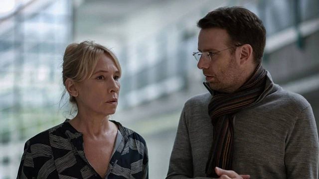 image de la news L’Abandon est-il un bon film ? Que pensent les spectateurs de ce long métrage sur l'affaire Samuel Paty avec Antoine Reinartz ?