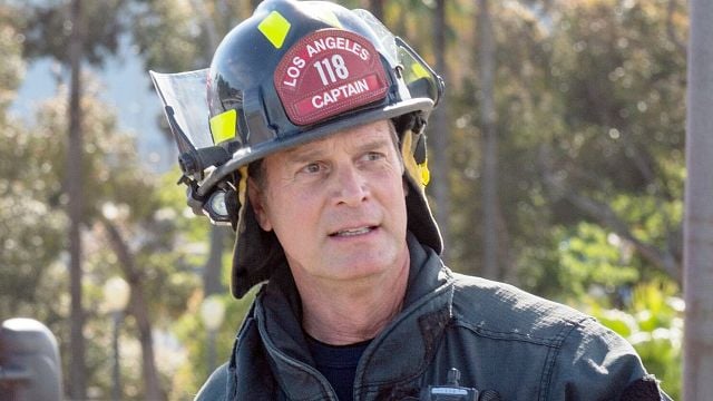 image de la news 9-1-1 : “C’est une série éprouvante”, Peter Krause (Bobby) se confie sur son départ de la série