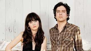 image de la news Un nouveau clip décalé pour She & Him !
