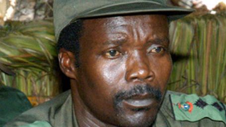 Joseph Kony – Un criminel de guerre superstar du net [MISE A JOUR]