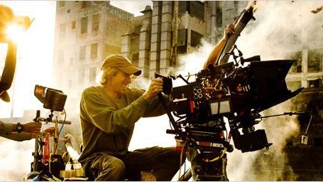 image de la news "Transformers 4" : Michael Bay a-t-il été vraiment agressé sur le tournage ?