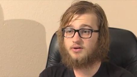 image de la news "Mon Oncle Charlie" : Angus T. Jones se juge "hypocrite"