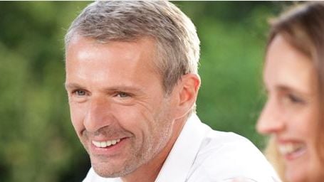 image de la news Teaser Barbecue : Lambert Wilson fait une blague potache à ses amis