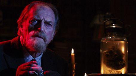 image de la news The Strain: monstres et frissons au menu de la bande-annonce version longue de la série de Guillemo del Toro