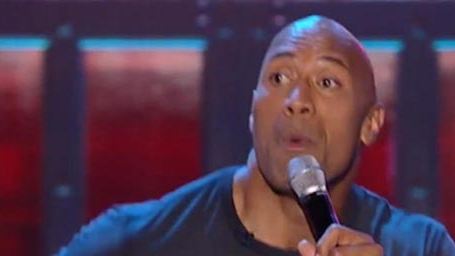 Dwayne Johnson chante du Taylor Swift !