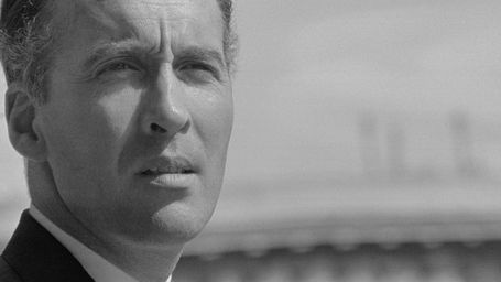image de la news Mort de Christopher Lee : espion, chanteur, recordman... 10 choses méconnues sur l'acteur