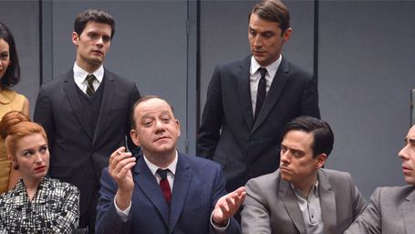 image de la news Au Service de la France : c'est quoi cette série ?