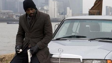 La Tour Sombre : Idris Elba sort son flingue sur les nouvelles photos