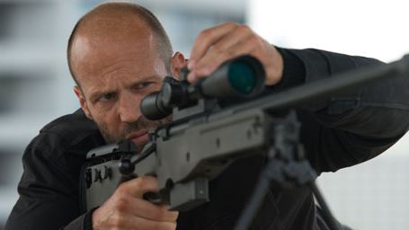 Jason Statham cascadeur, prison haute sécurité, yacht de luxe à Pattaya... 5 choses à savoir sur "Mechanic Résurrection" !