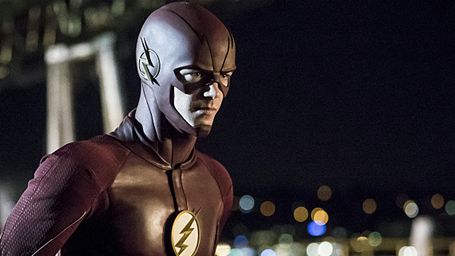 image de la news Flash retrouve un vieil ennemi sur les photos de la saison 3
