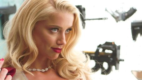 Justice League : premier aperçu d'Amber Heard en Mera, la femme d'Aquaman