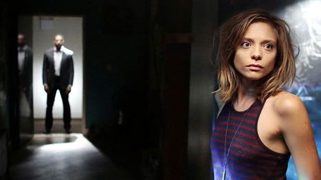 image de la news Si vous avez aimé Inception et Sense8, vous aimerez Falling Water (ou pas)