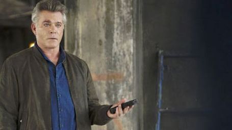 image de la news A Star is Born : Ray Liotta en piste pour le film de Bradley Cooper ?