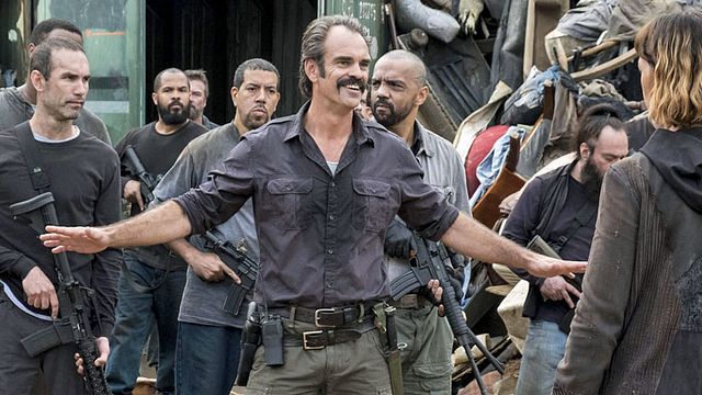 image de la news The Walking Dead : avez-vous vu le zombie tout nu dans le dernier épisode ?