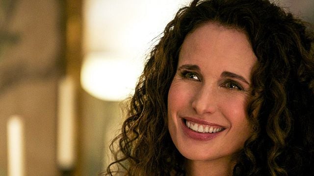 image de la news Quatre mariages et un enterrement : Andie MacDowell de retour dans la série en préparation