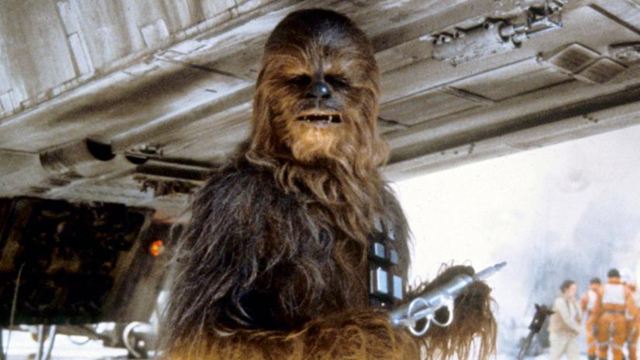 Mort de Chewbacca : les interprètes de Star Wars pleurent la mort de Peter Mayhew