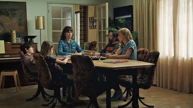 image de la news Mytho sur Arte : le Desperate Housewives décalé à ne pas manquer