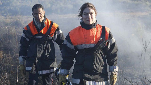image de la news Les Hommes du feu sur France 3 à 21h : comment Roschdy Zem s'est préparé avec les pompiers ?