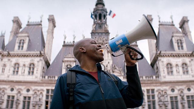 image de la news Bande-annonce Tout Simplement Noir : Eric et Ramzy, Soprano, Kassovitz... dans la première comédie à sortir en salles