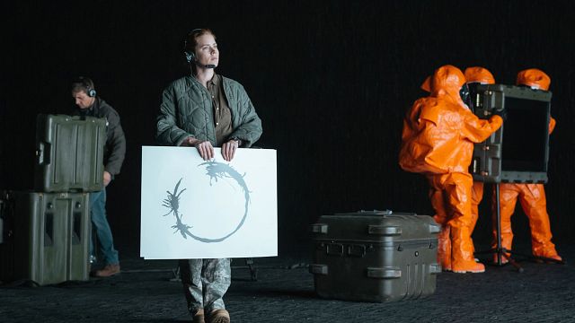 image de la news Premier contact sur Netflix : comment le langage extraterrestre a-t-il été créé ?