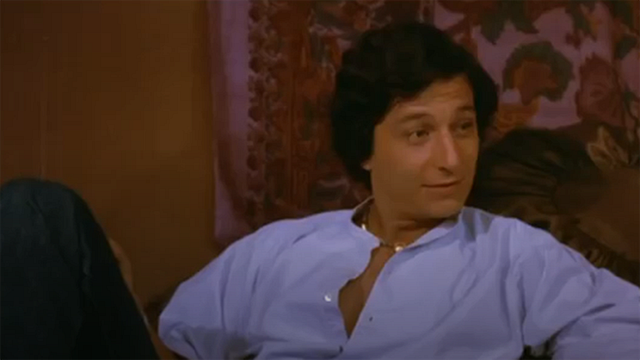 image de la news Les Babas-cool sur C8 : quel était le titre initial, complètement insolite, de cette comédie avec Christian Clavier ? 