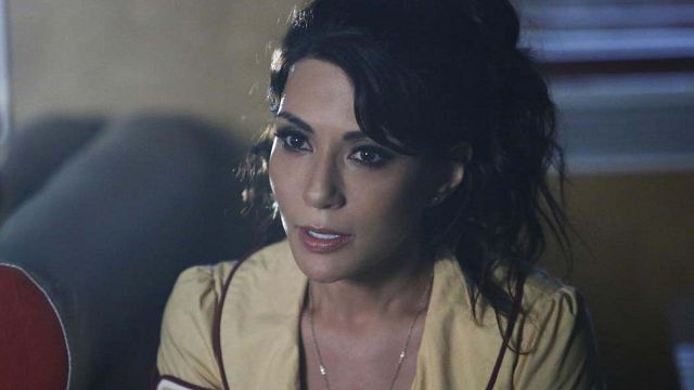 image de la news Riverdale saison 5 : Marisol Nichols (Hermione) ne quitte plus la série !