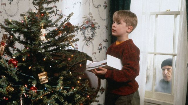 image de la news 30 ans de Maman, j’ai raté l’avion : 18 choses que vous ne saviez (peut-être) pas sur le film culte