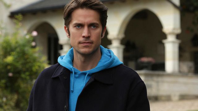 image de la news Emily in Paris : on a rencontré Lucas Bravo, le nouveau chouchou des réseaux sociaux !