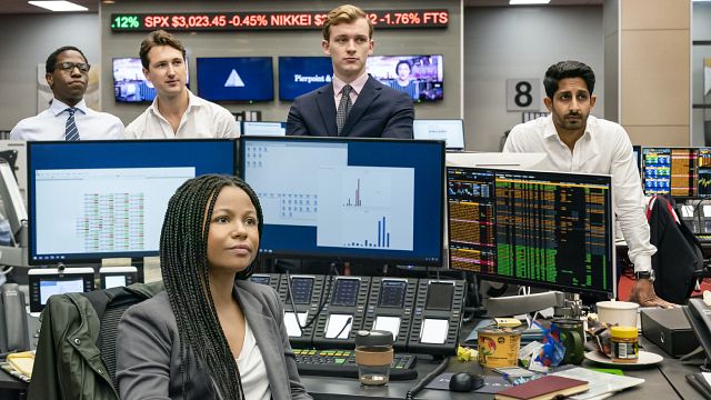 image de la news Industry sur OCS : que vaut cette série sexy et mordante sur le monde de la finance ?