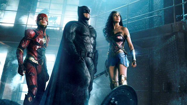 image de la news Justice League : une bande-annonce en noir et blanc pour la Snyder Cut et un nouveau look pour Steppenwolf