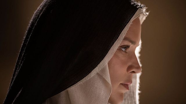 image de la news Bande-annonce Benedetta : le nouveau film choc de Paul Verhoeven avec Virginie Efira en nonne lesbienne