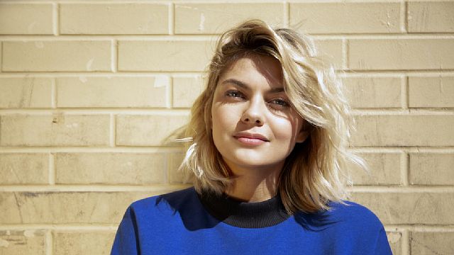 image de la news Après La Famille Bélier, Louane sera l'héroïne d'une série de TF1