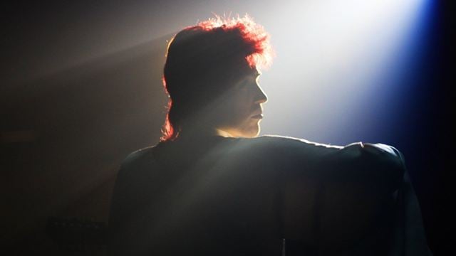 Stardust sur OCS : pourquoi ce biopic sur David Bowie a suscité la polémique?