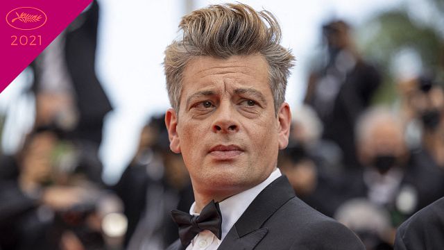 image de la news Cannes 2021, les marches : Benjamin Biolay et Blanche Gardin sur le tapis rouge