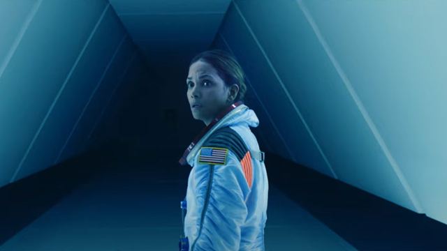 Bande-annonce Moonfall : Halle Berry, star du nouveau film catastrophe de Roland Emmerich