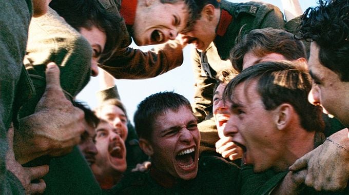Photo du film Les Braves (Coward) 