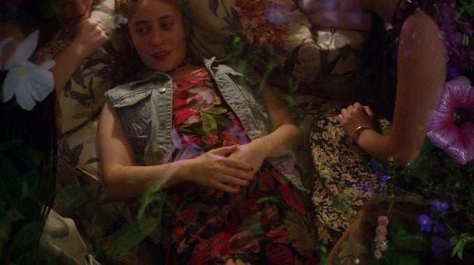 Photo du film The World is Full of Secrets