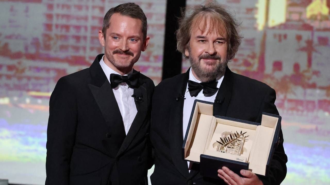"Jamais je n'aurais imaginé que j'en gagnerais une" : Peter Jackson reçoit une Palme d'Or et retrouve Elijah Wood, sa star du Seigneur des Anneaux, à Cannes 2026