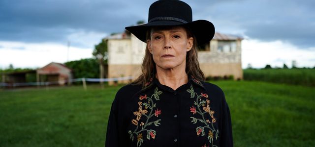 Sigourney Weaver dans le rôle de June Hart