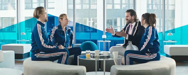 (de gauche à droite) : Benjamin Voisin, Emmanuelle Bercot, Grégoire Ludig et Laura Felpin.