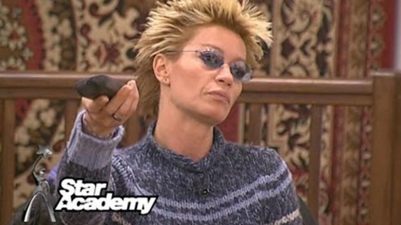 أكاديمية النجوم: أحد أعضاء الموسم الثاني يدافع عن رافاييل ريتشي