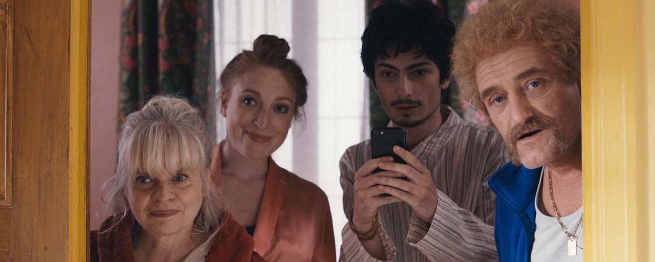  Isabelle Nanty, Sarah Stern, Jean-Paul Rouve, Théo Fernandez