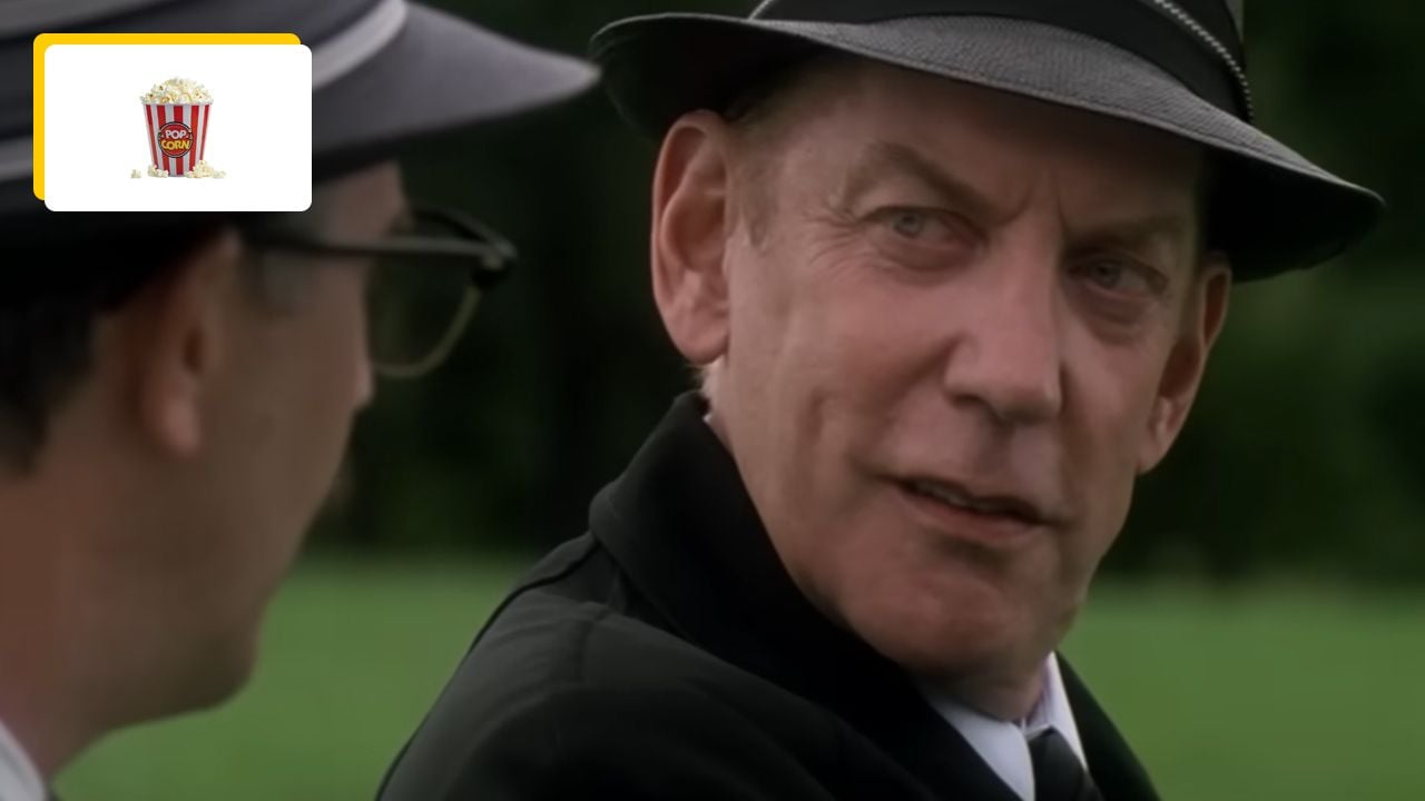 4 minutes in, Donald Sutherland steals the show from Kevin Costner in an extraordinary JFK scene.