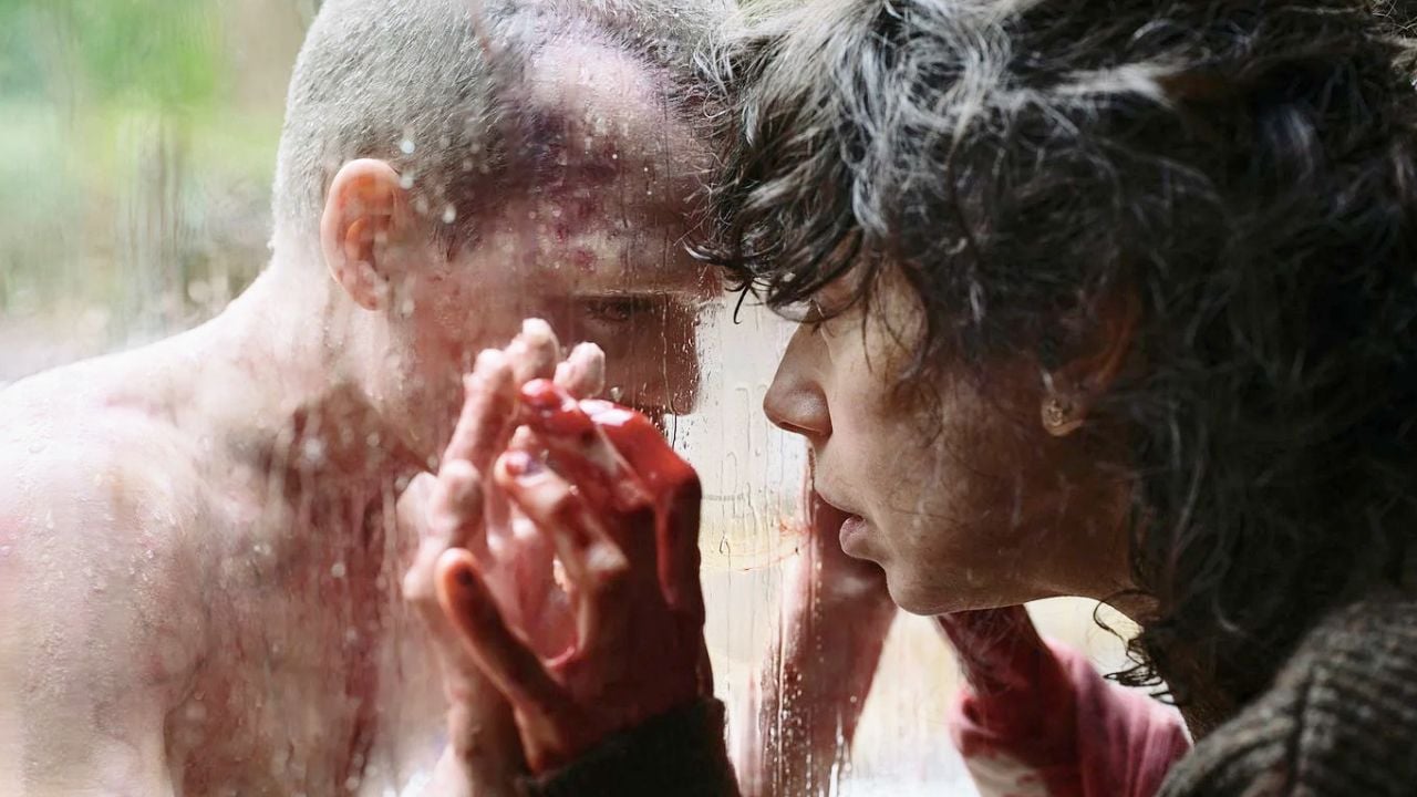 Forbidden under 16, this fantastic thriller will bother you and push you … rare for such a radical movie!