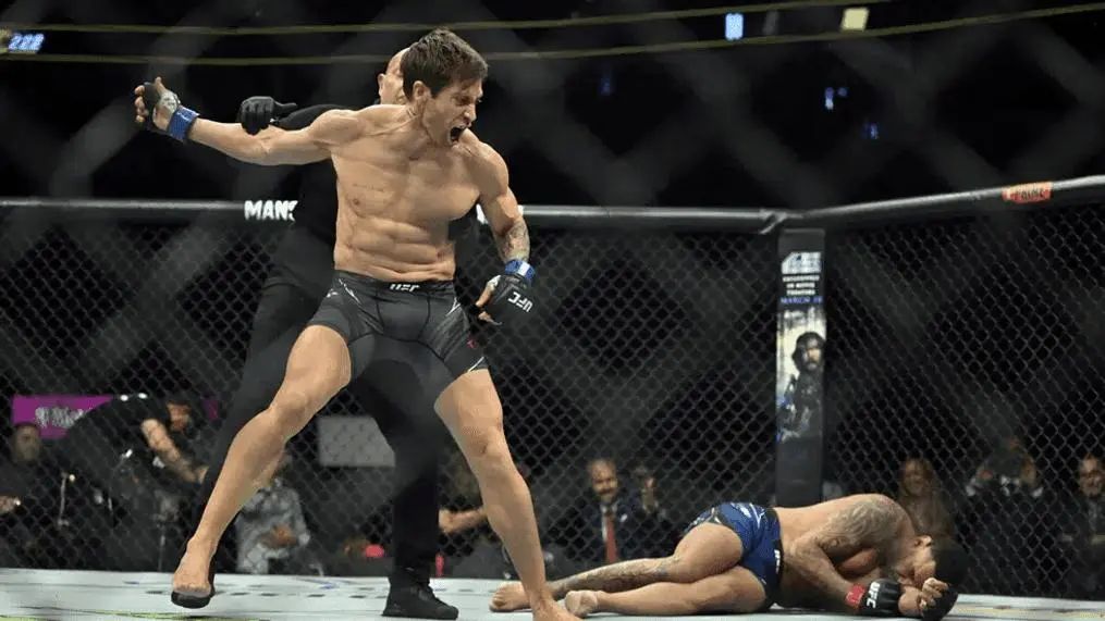 Combat dans l'arène UFC