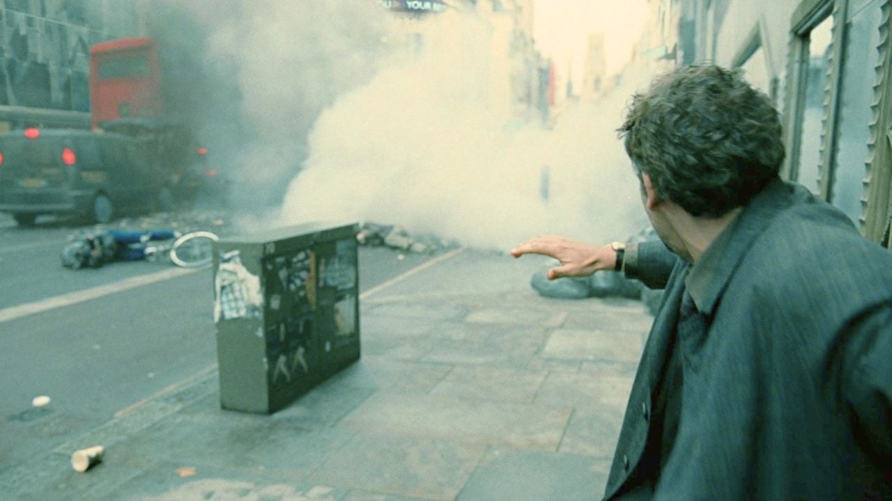 4 Oscars, et parmi les meilleurs films de science-fiction du XXIe siècle : ce cinéaste légendaire va bientôt réaliser une série thriller en développement depuis 9 ans ! - News Séries