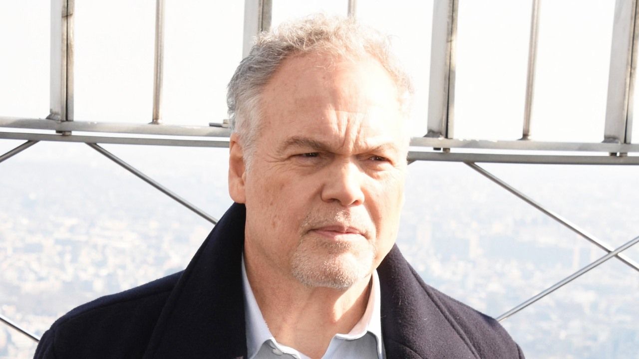 Un réalisateur de science-fiction regrette fortement une prestation de Vincent D'Onofrio il y a 29 ans — Cinéma & Films